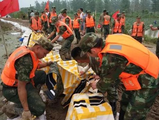 汛期已到，各個(gè)省市防汛抗旱成員單位緊急采購(gòu)防汛物資