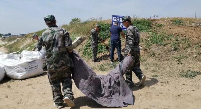 朱里街道:全力筑牢防汛“安全堤”